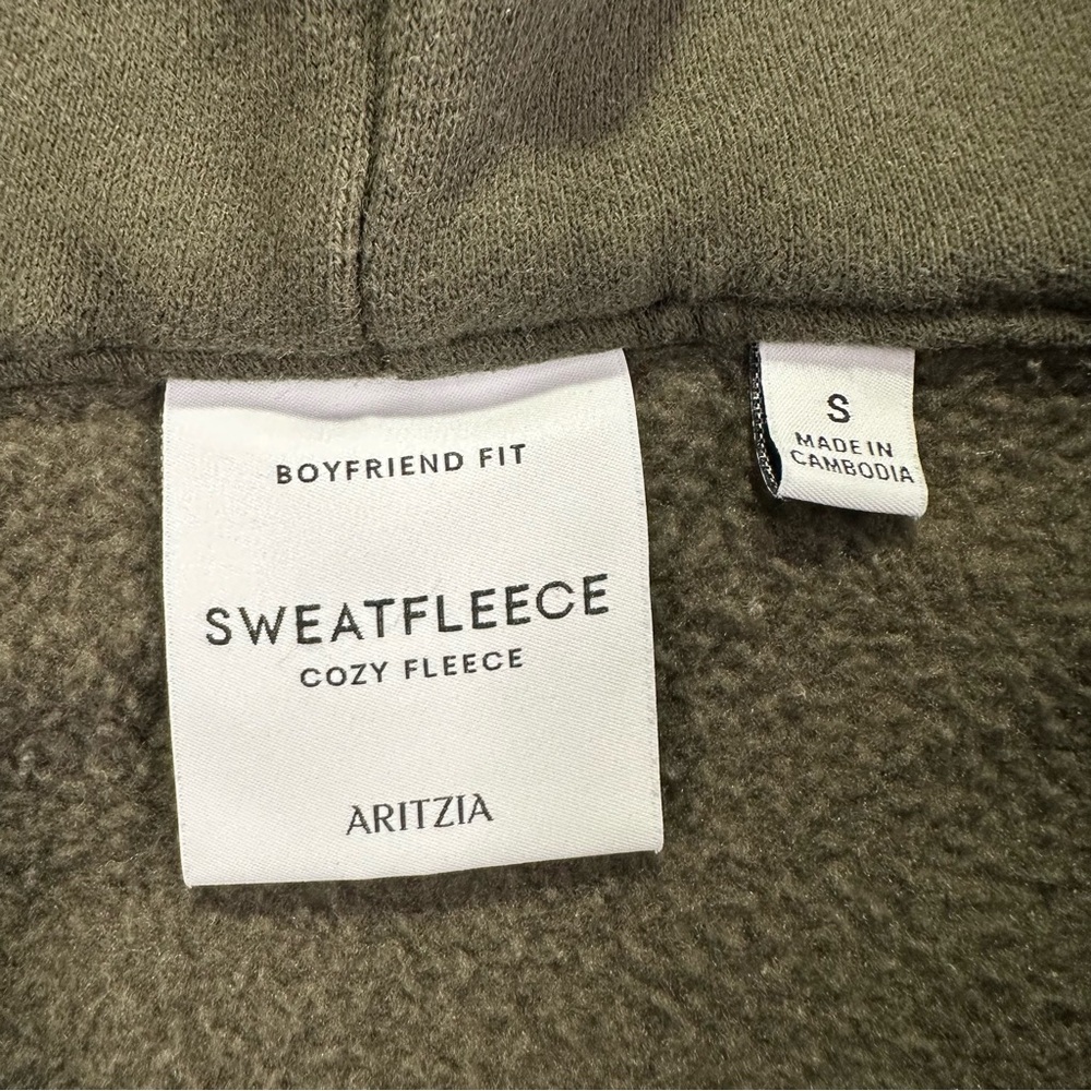 ARITZIA BOYFRIEND FIT SWEATFLEECE COZY FLEECE HOODIE OLIVE GREEN SIZE SMALL - Picture 2 of 16